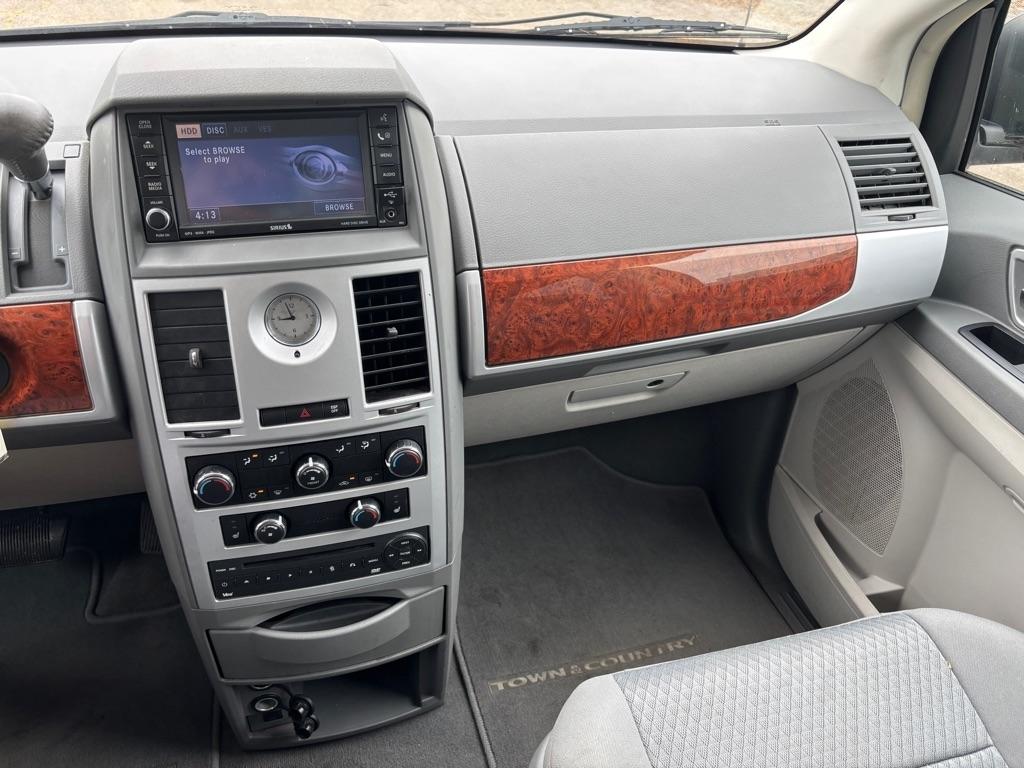 Chrysler Town & Country Touring 2009