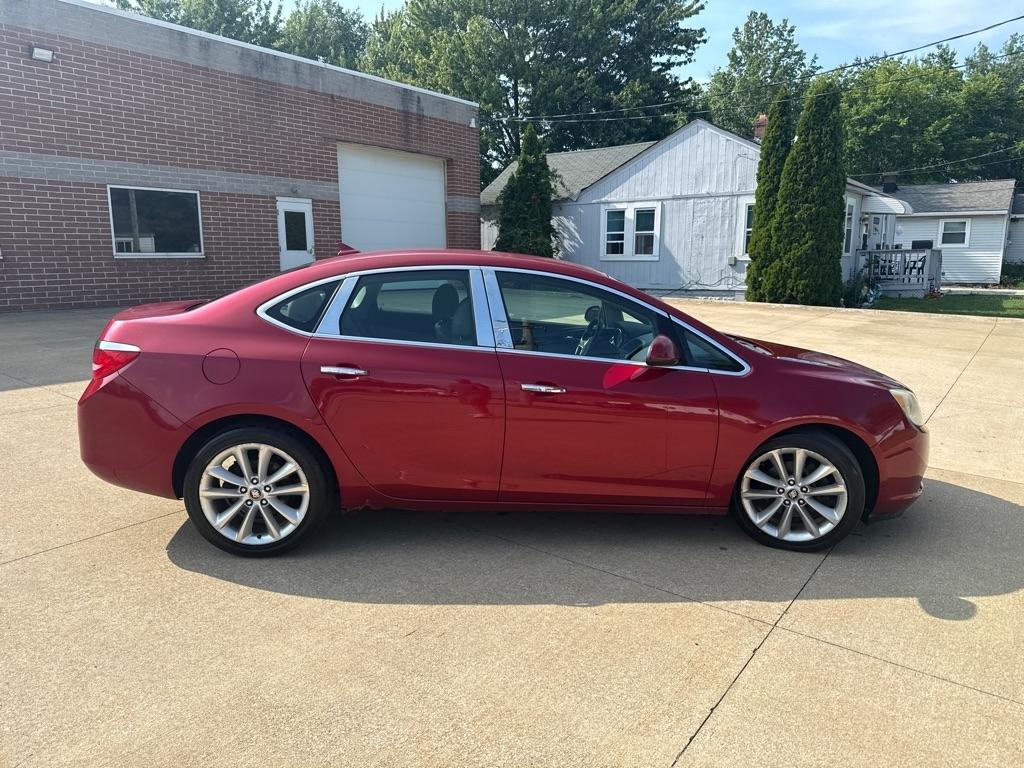 Buick Verano Convenience 2012