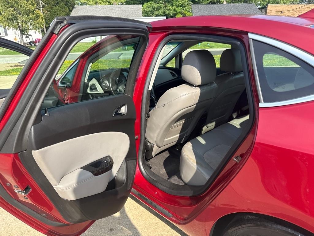 Buick Verano Convenience 2012