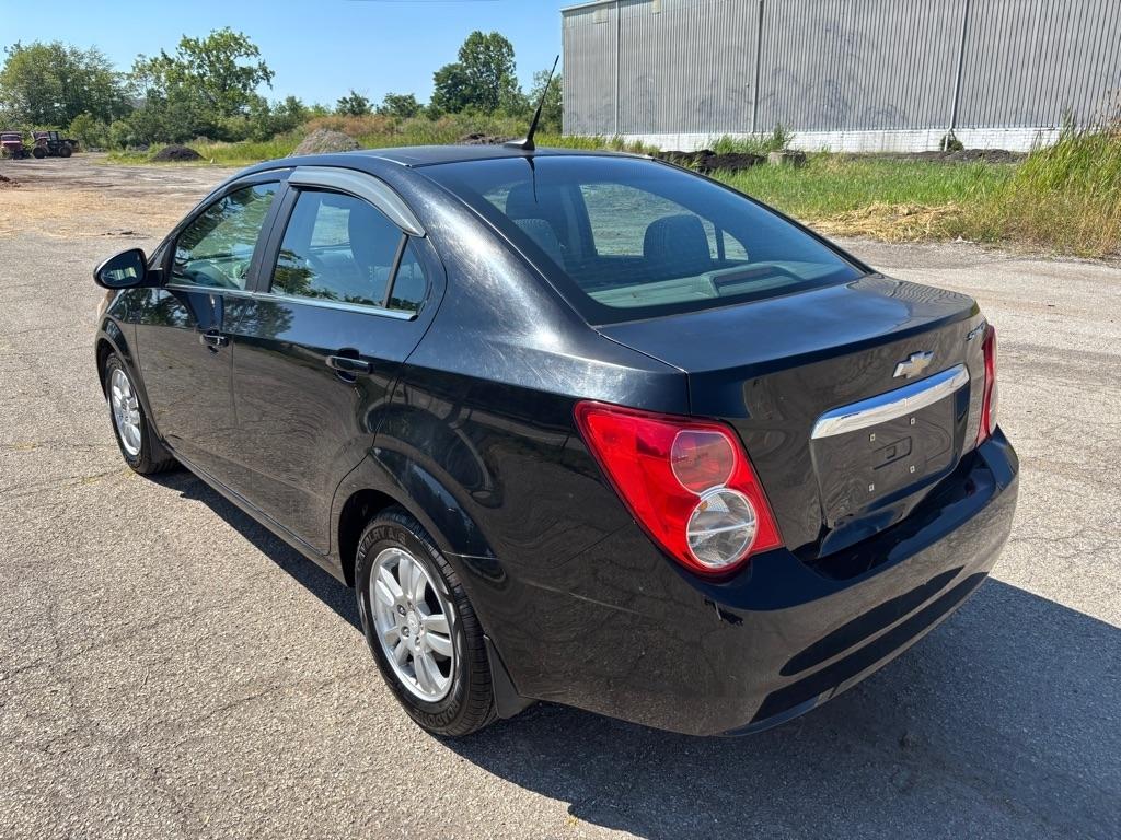 Chevrolet Sonic 2LT Sedan 2012