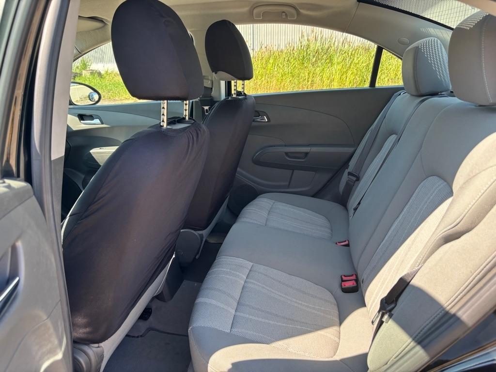 Chevrolet Sonic 2LT Sedan 2012