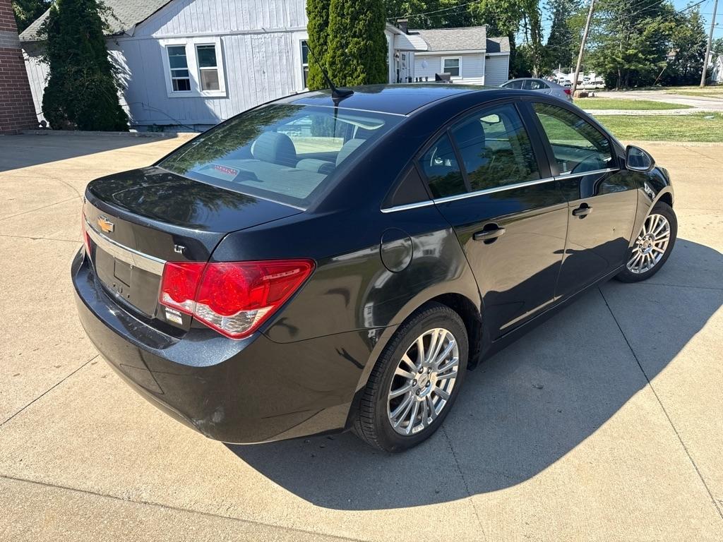 Chevrolet Cruze 1LT 2011