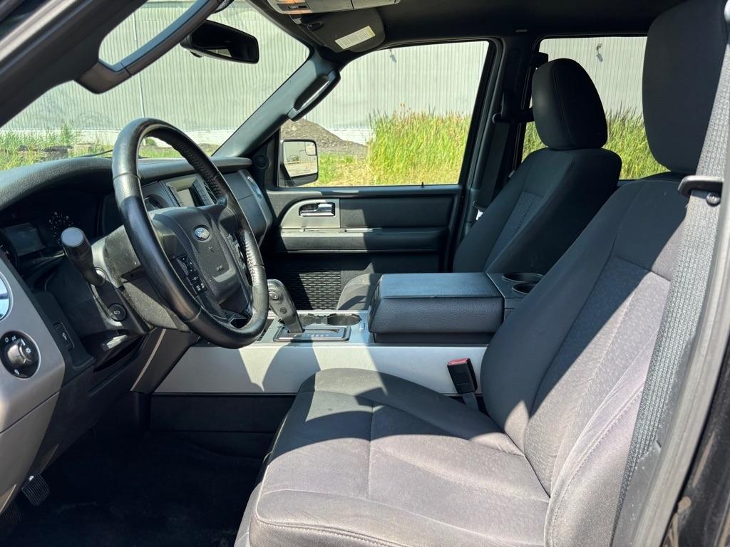 Ford Expedition XLT 4WD 2017