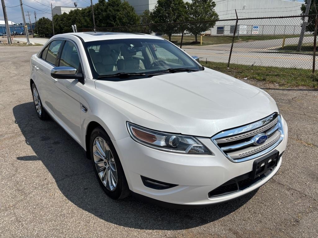 Ford Taurus Limited AWD 2012