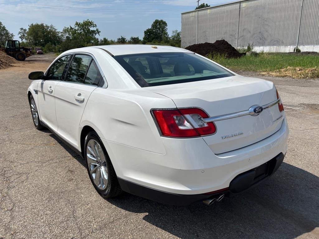 Ford Taurus Limited AWD 2012