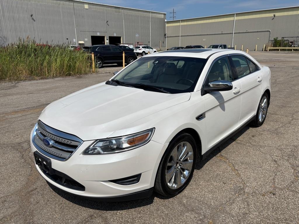 Ford Taurus Limited AWD 2012
