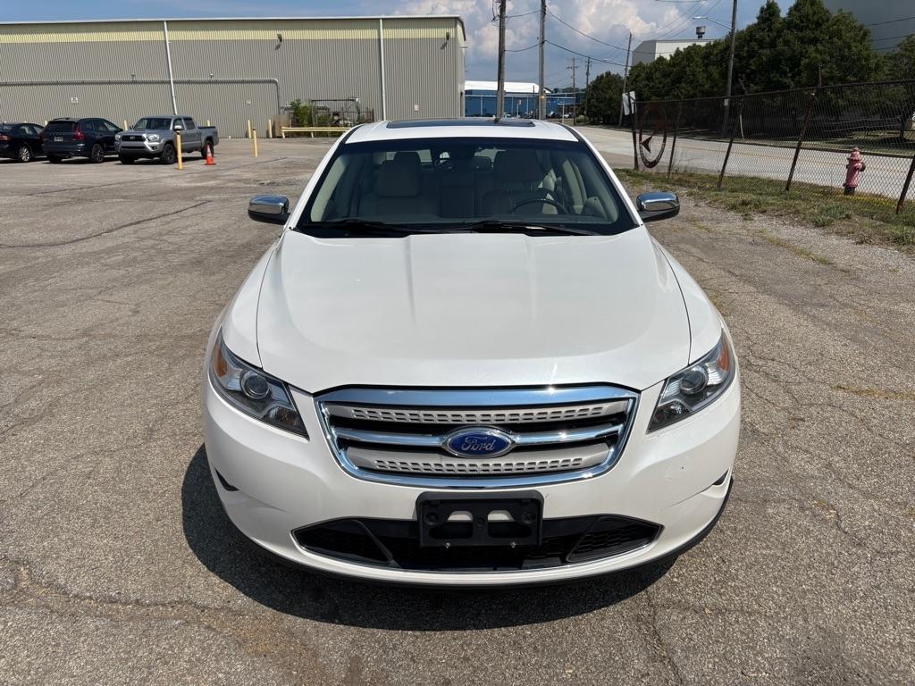 Ford Taurus Limited AWD 2012