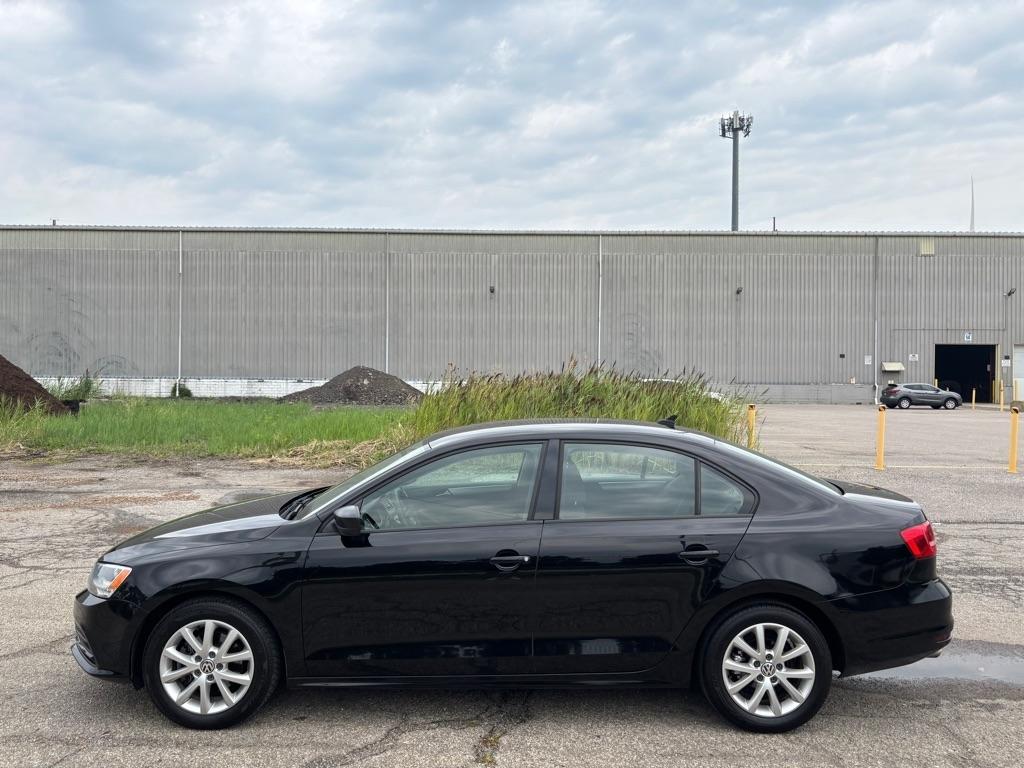 Volkswagen Jetta SE 6A 2015