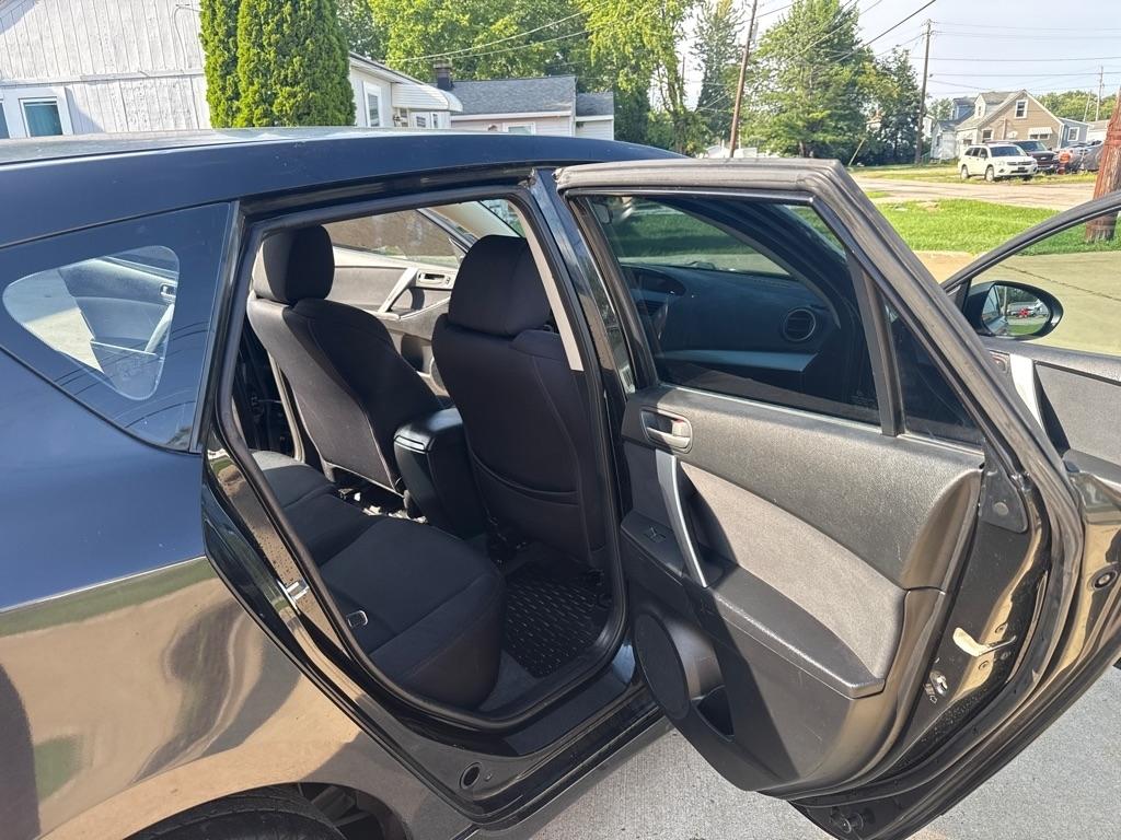 Mazda MAZDA3 s Sport 5-Door 2010