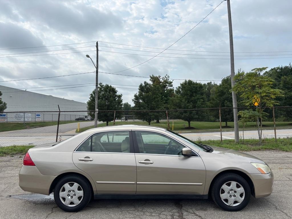 Honda Accord LX sedan AT 2007