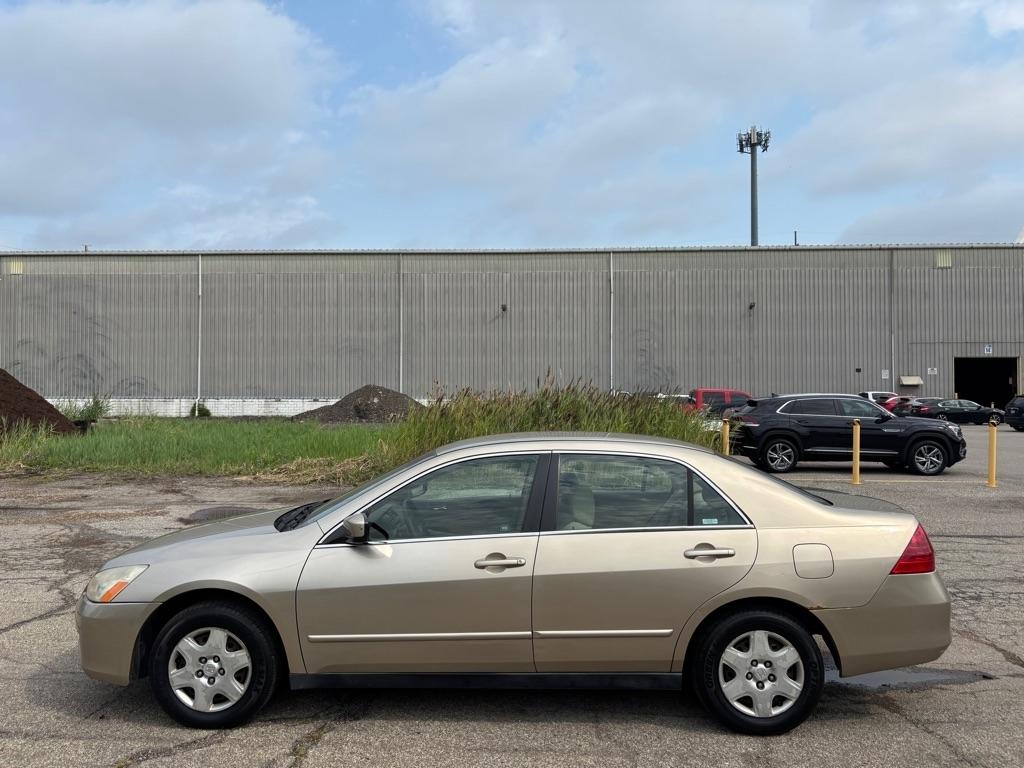 Honda Accord LX sedan AT 2007