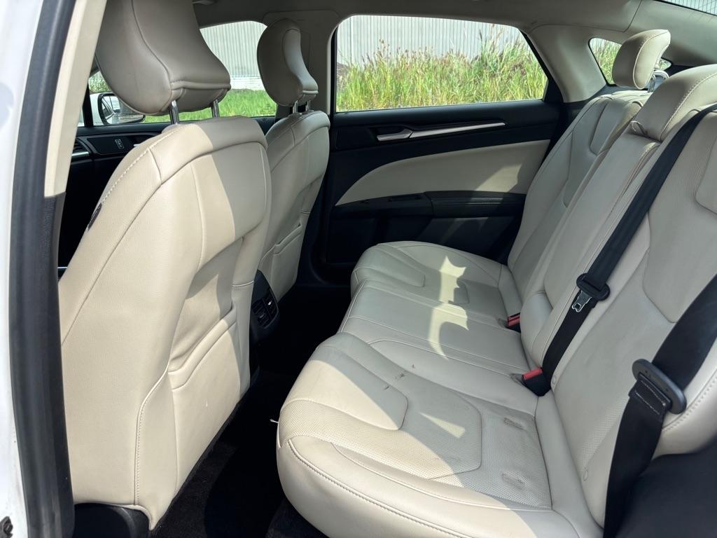 Ford Fusion Titanium AWD 2017