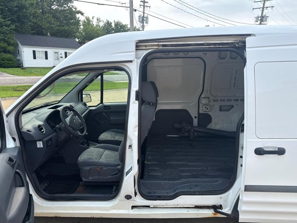 Ford Transit Connect XL with Rear Door Glass 2012