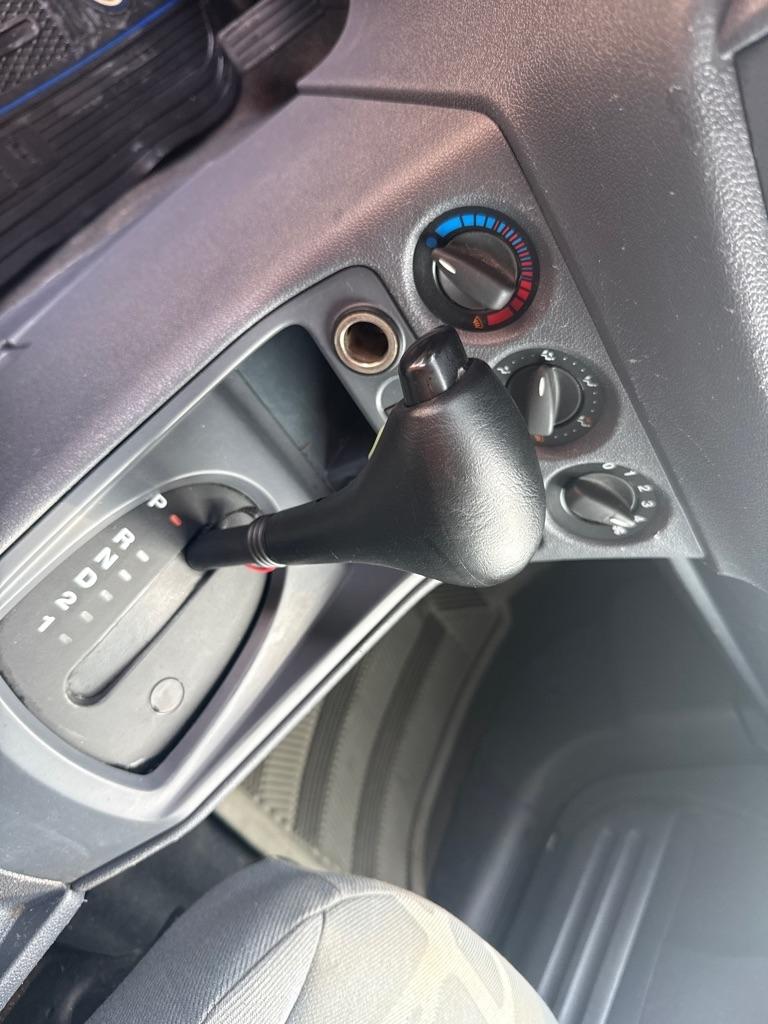 Ford Transit Connect XL with Rear Door Glass 2012
