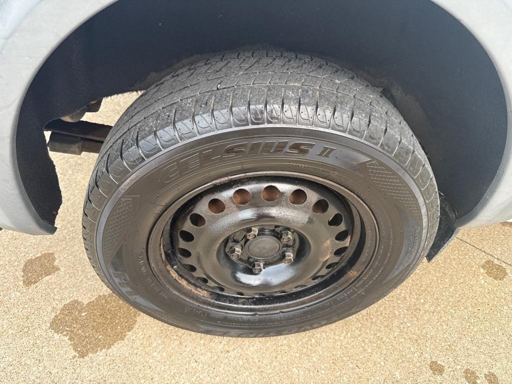 Ford Transit Connect XL with Rear Door Glass 2012