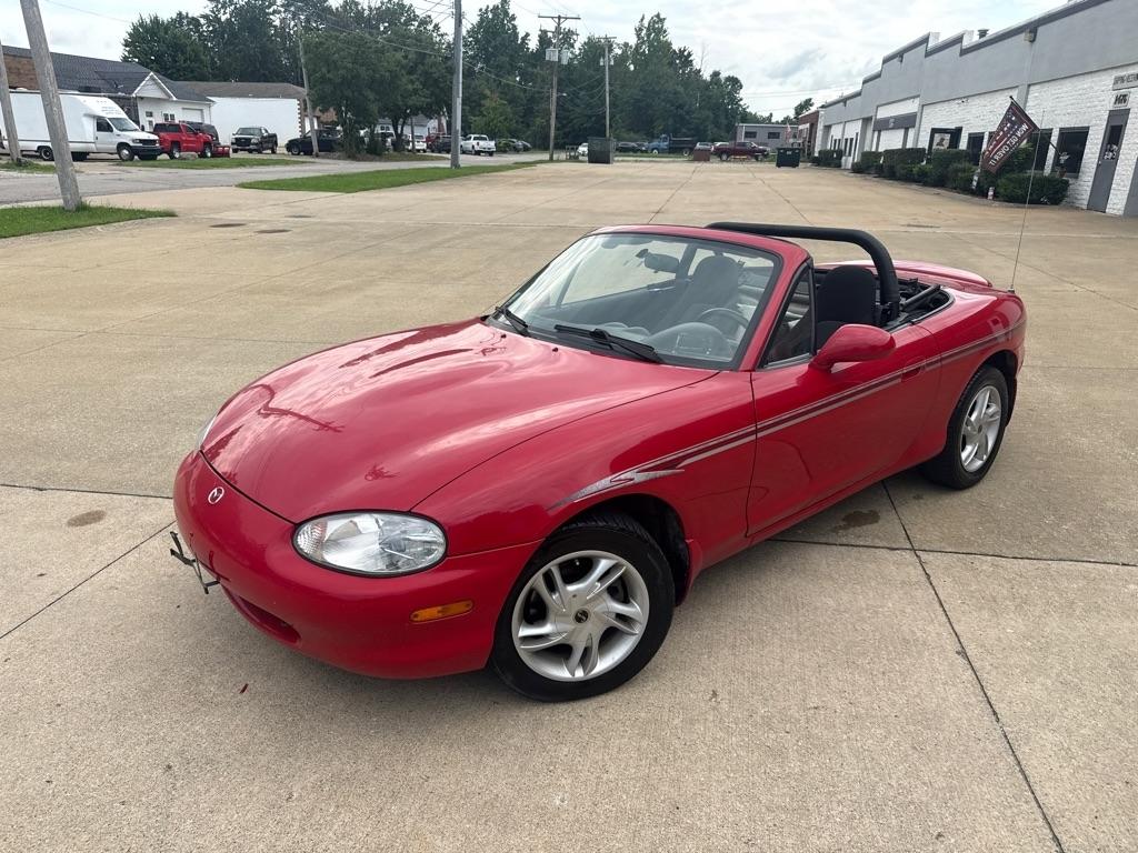 1999 Mazda MX-5 Miata Base