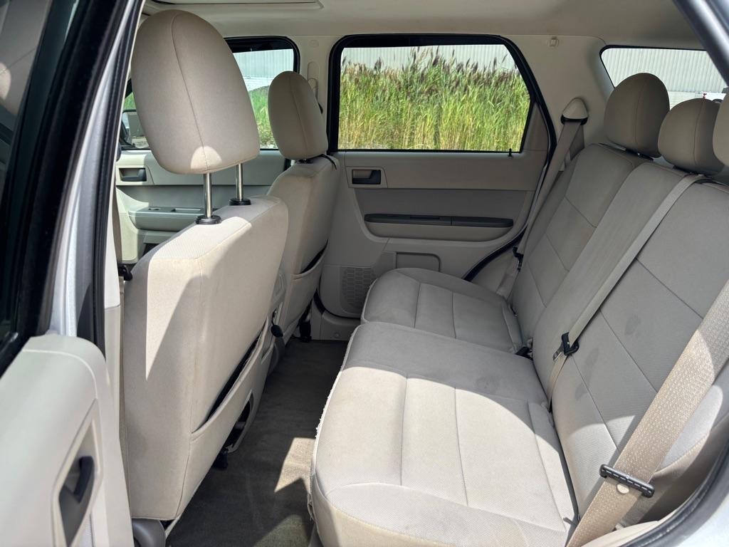 Ford Escape XLT FWD 2012