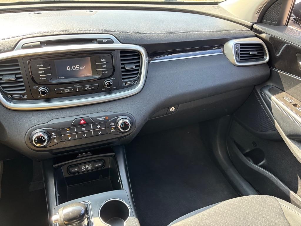 Kia Sorento LX V6 AWD 2017