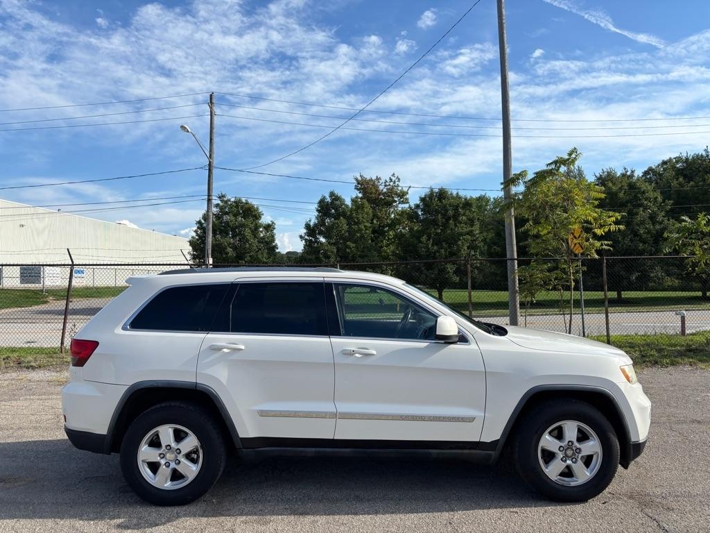 Jeep Grand Cherokee Laredo 4WD 2012