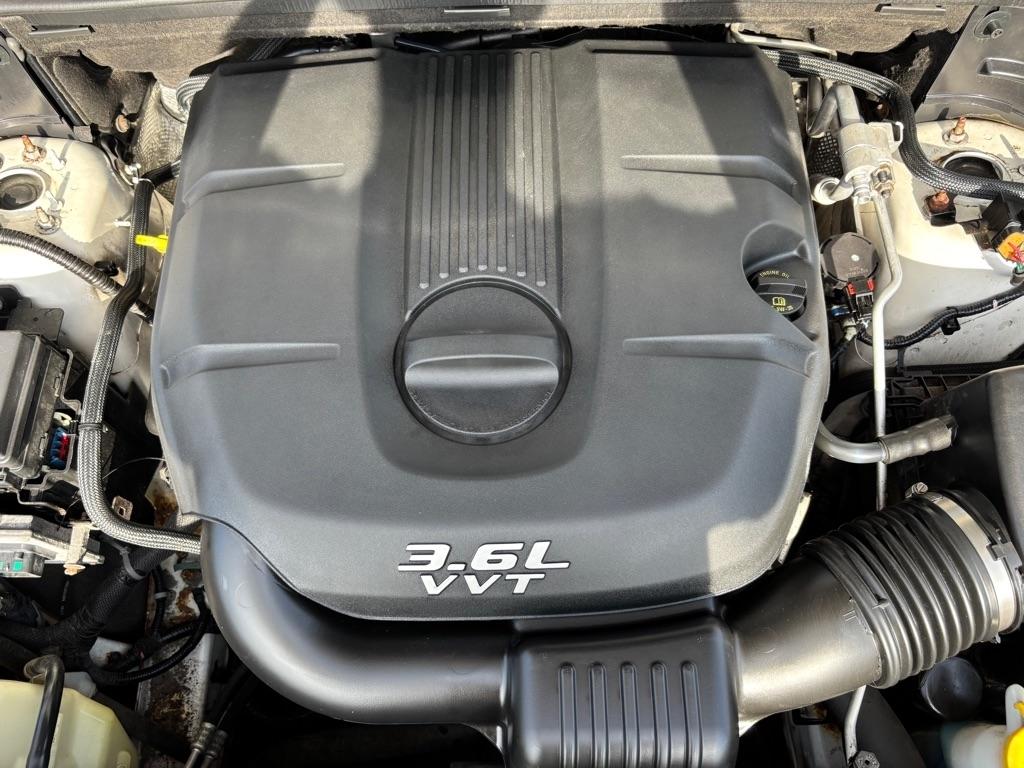 Jeep Grand Cherokee Laredo 4WD 2012