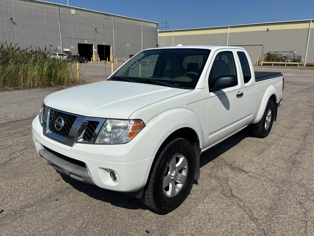 Nissan Frontier SV V6 King Cab 4WD 2013