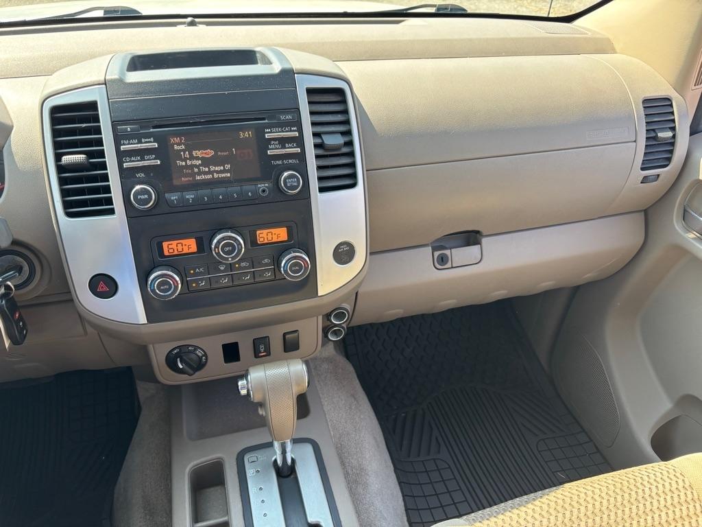 Nissan Frontier SV V6 King Cab 4WD 2013