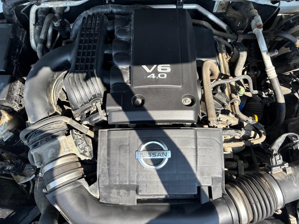 Nissan Frontier SV V6 King Cab 4WD 2013