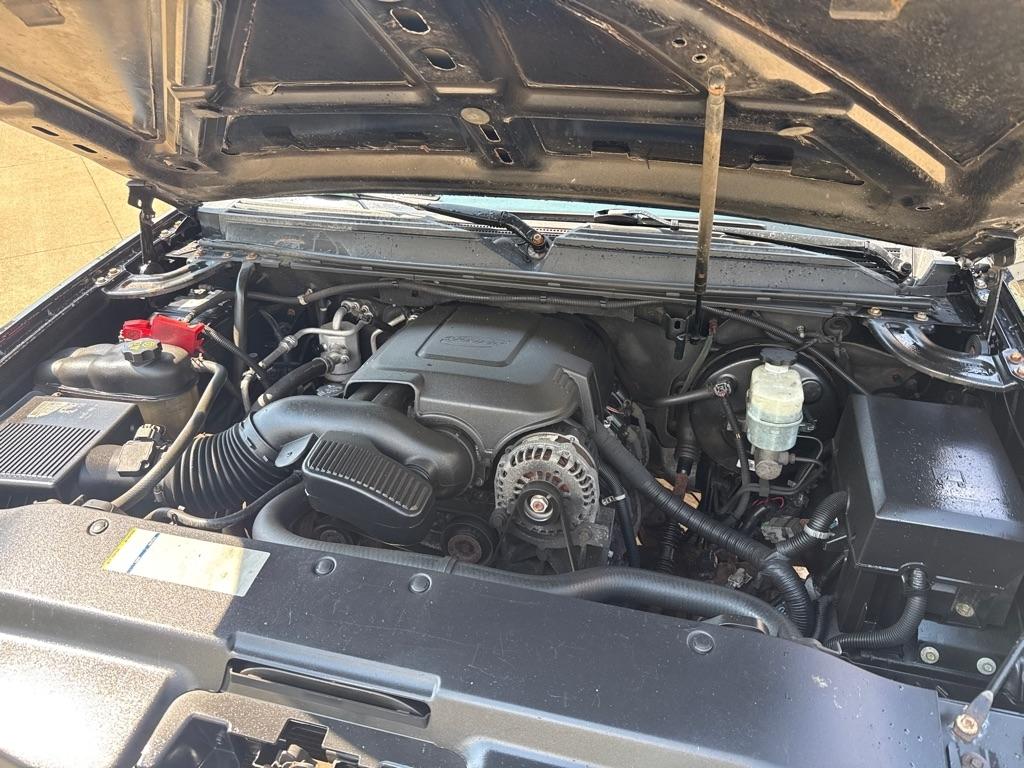 Cadillac Escalade AWD Premium 2011