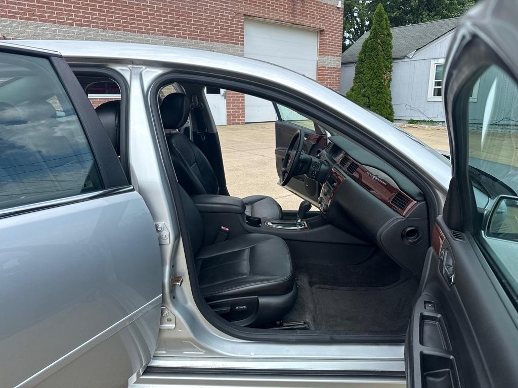 Chevrolet Impala LT 2009