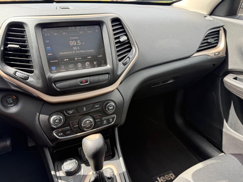 Jeep Cherokee Latitude 4WD 2014