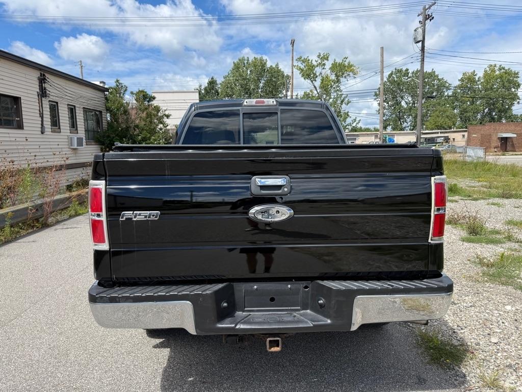 Ford F-150 XL SuperCrew 5.5-ft. Bed 4WD 2010