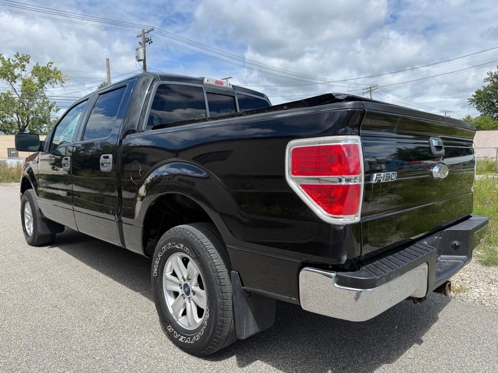 Ford F-150 XL SuperCrew 5.5-ft. Bed 4WD 2010