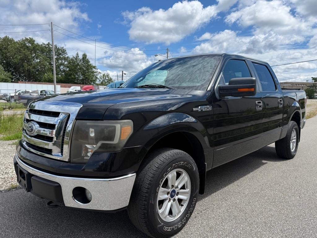 Ford F-150 XL SuperCrew 5.5-ft. Bed 4WD 2010