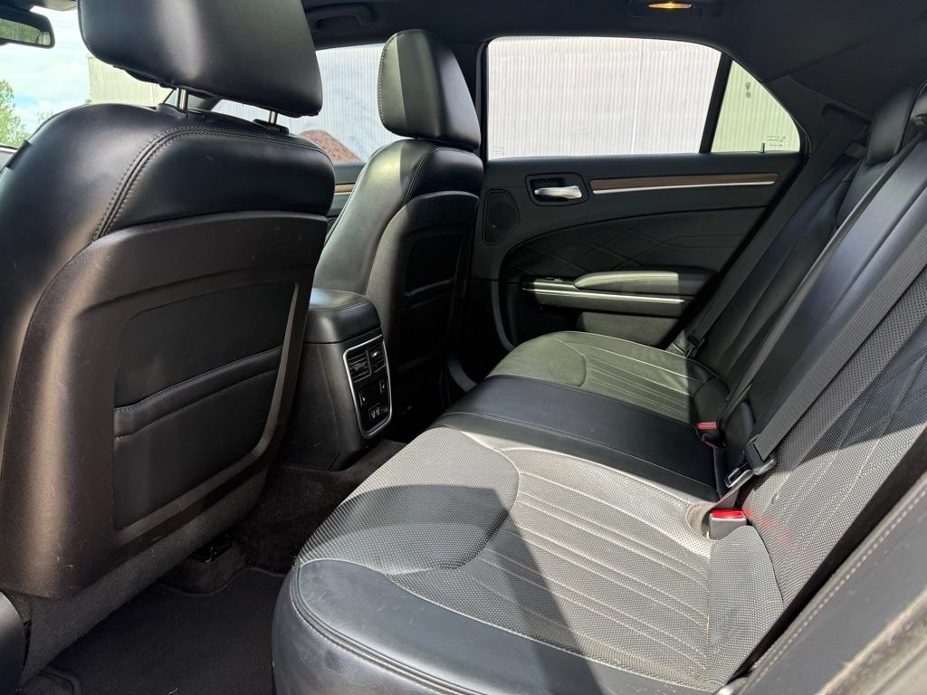 Chrysler 300 C Platinum AWD 2015