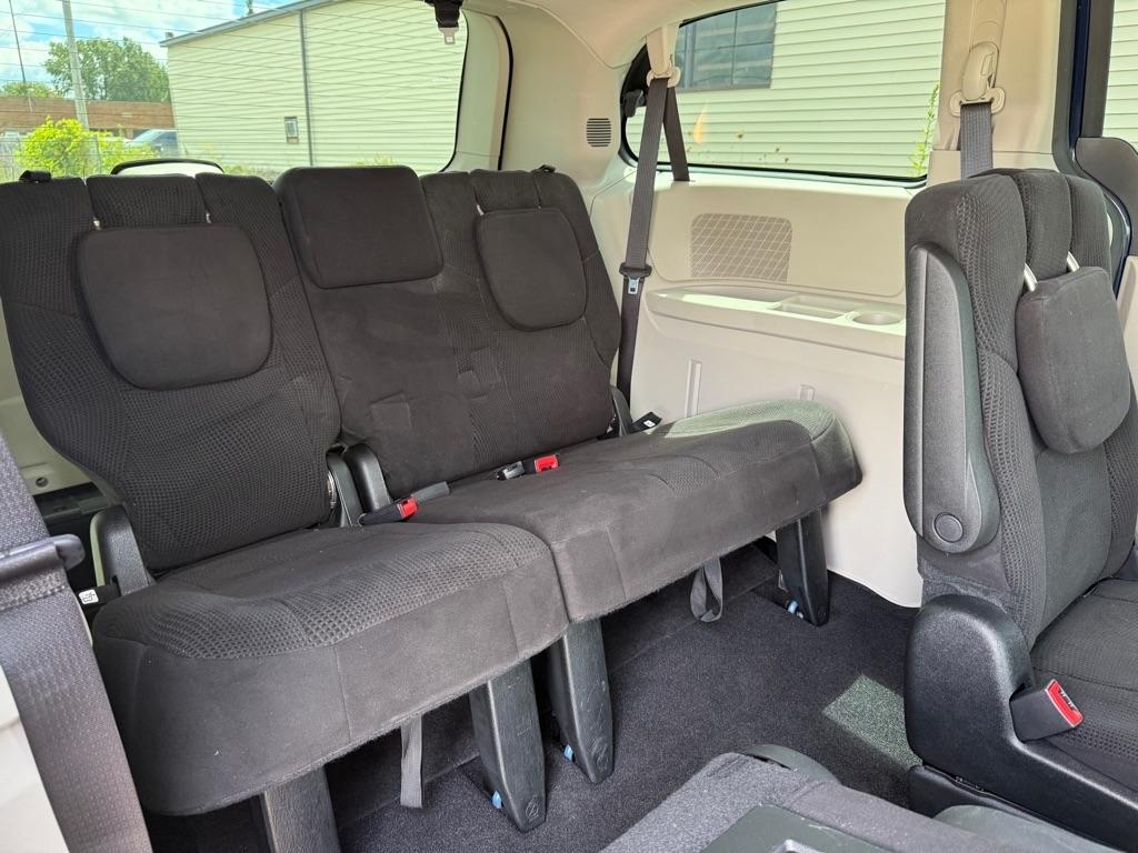 Dodge Grand Caravan SE 2013