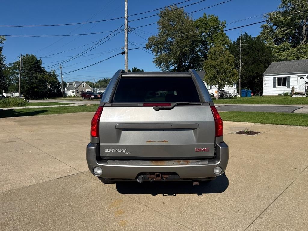 GMC Envoy XUV SLE 4WD 2005