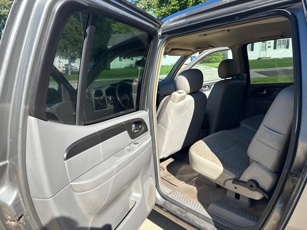 GMC Envoy XUV SLE 4WD 2005