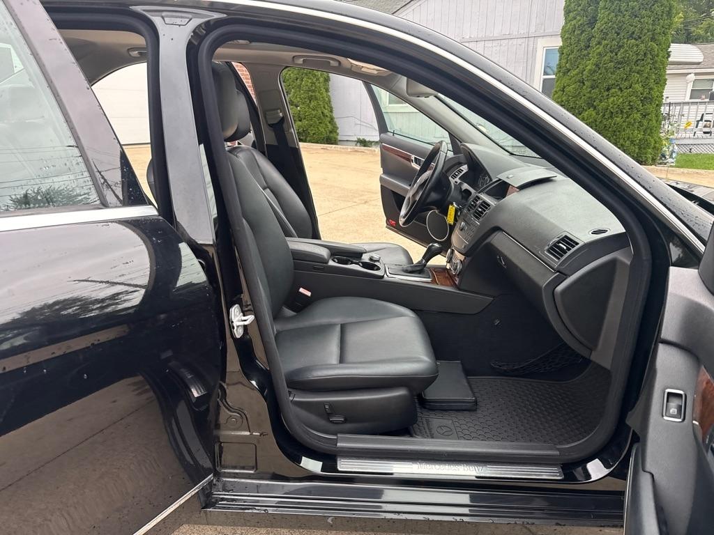 Mercedes-Benz C-Class C300 4MATIC Sport Sedan 2009