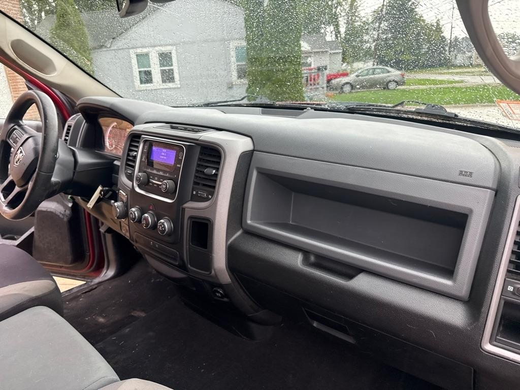 RAM 1500 Tradesman Regular Cab SWB 4WD 2014