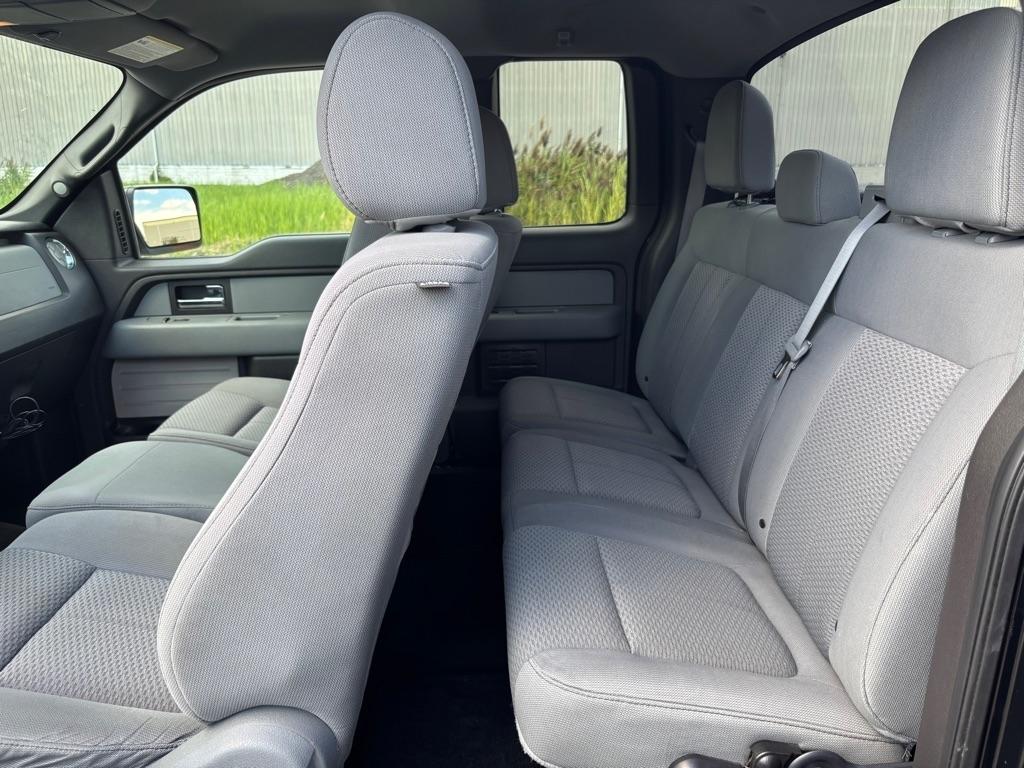 Ford F-150 XL SuperCab 8-ft. Bed 4WD 2013