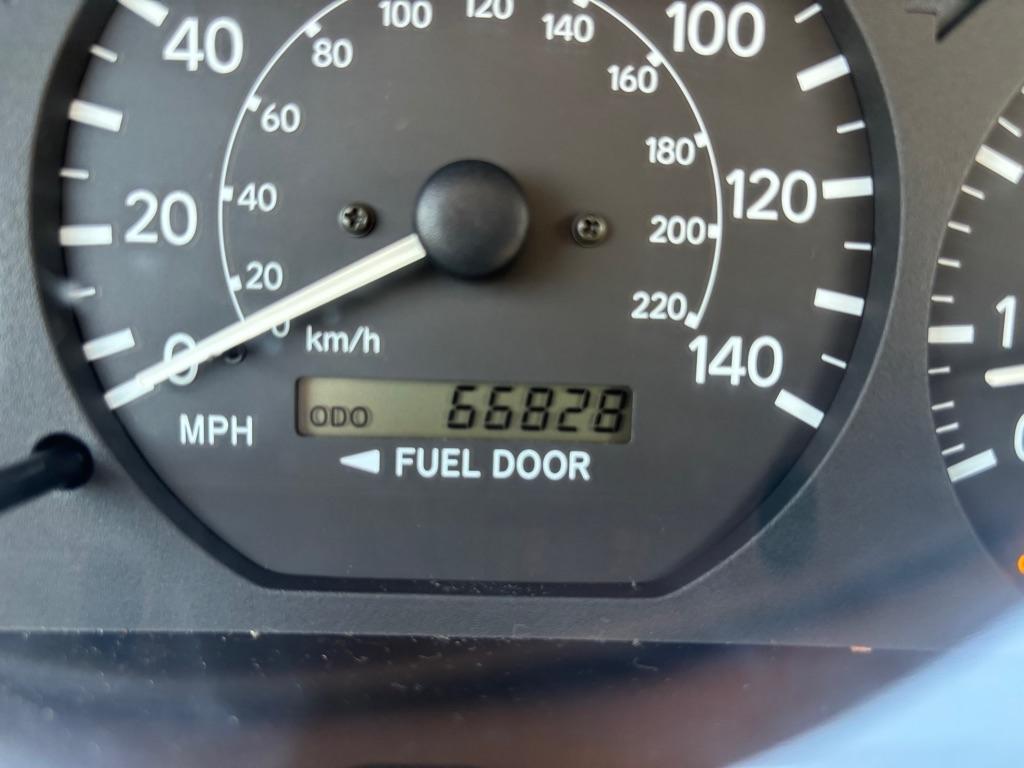 Toyota Camry CE 2001