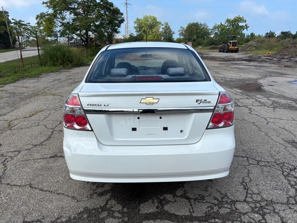 Chevrolet Aveo LS 4-Door 2011