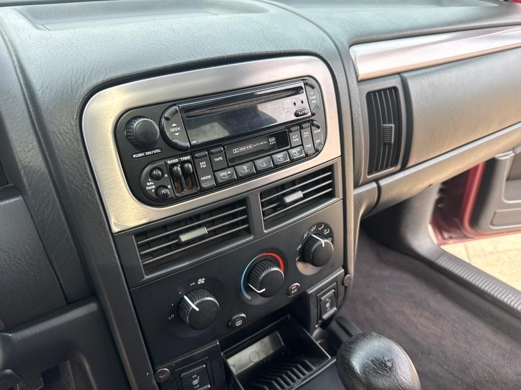 Jeep Grand Cherokee Laredo 4WD 2002