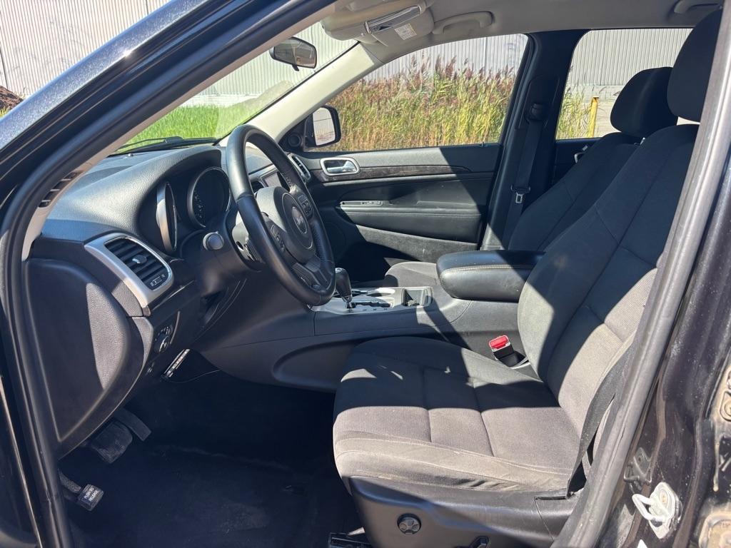 Jeep Grand Cherokee Laredo 4WD 2012