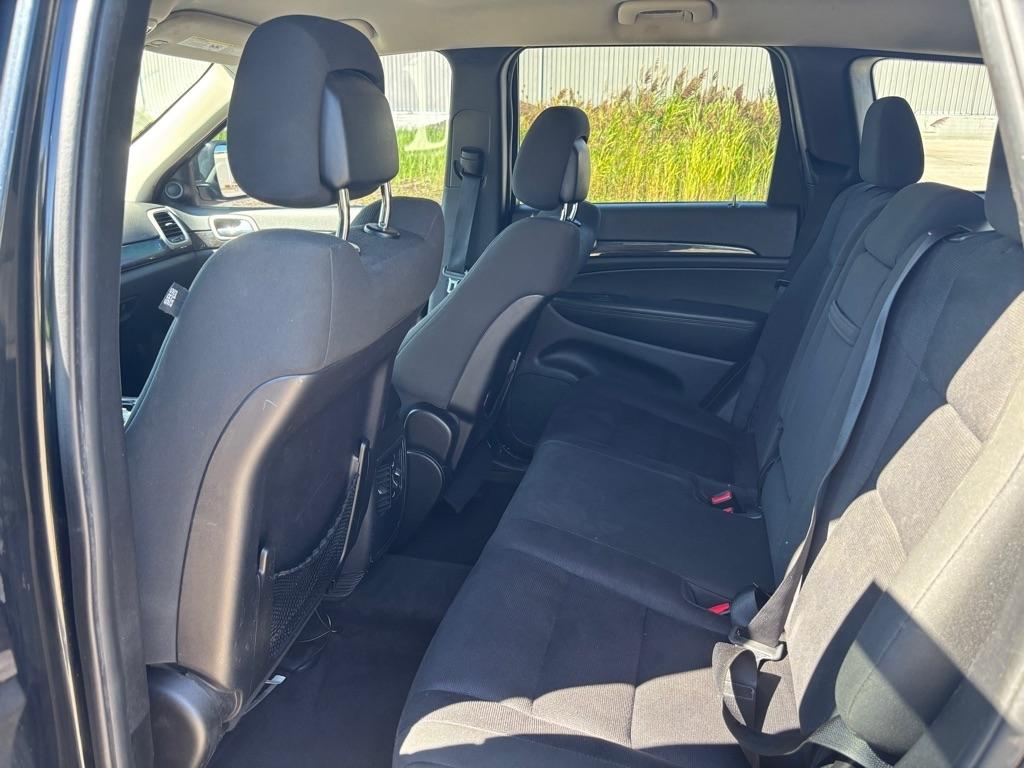 Jeep Grand Cherokee Laredo 4WD 2012