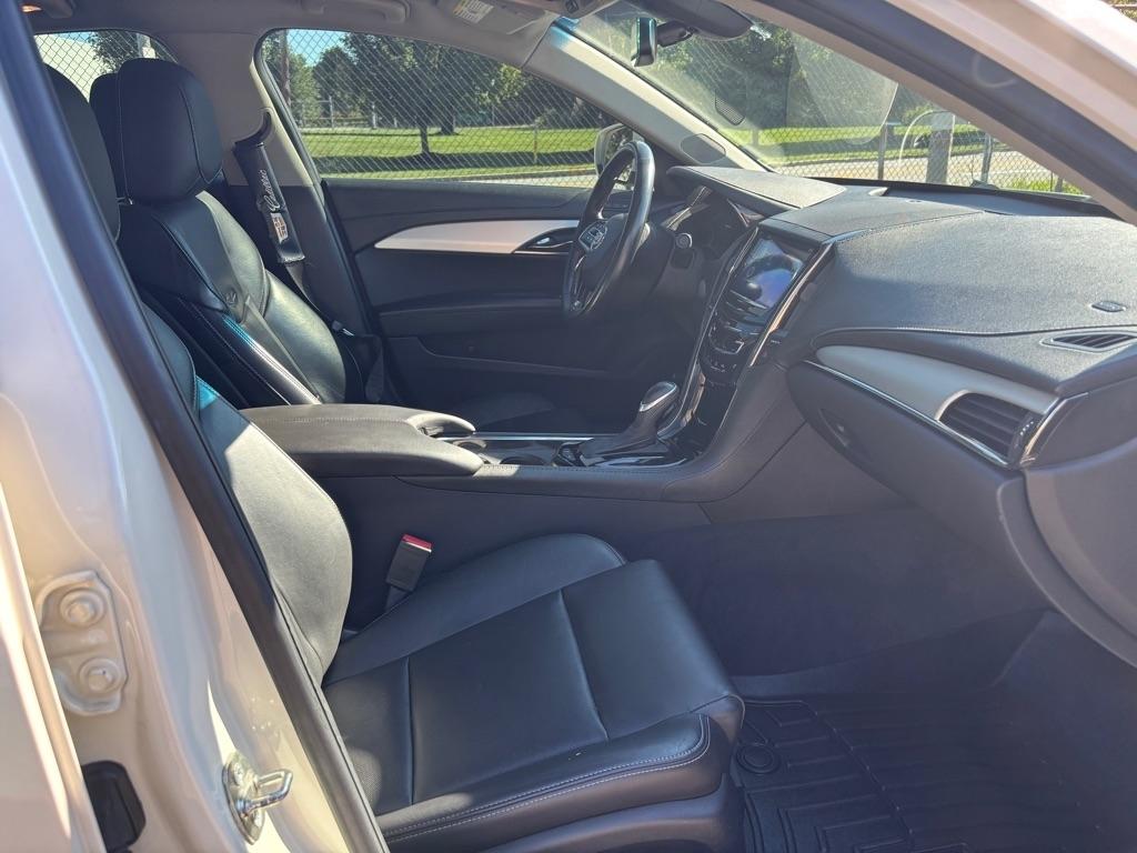 Cadillac ATS 2.5L Luxury RWD 2014