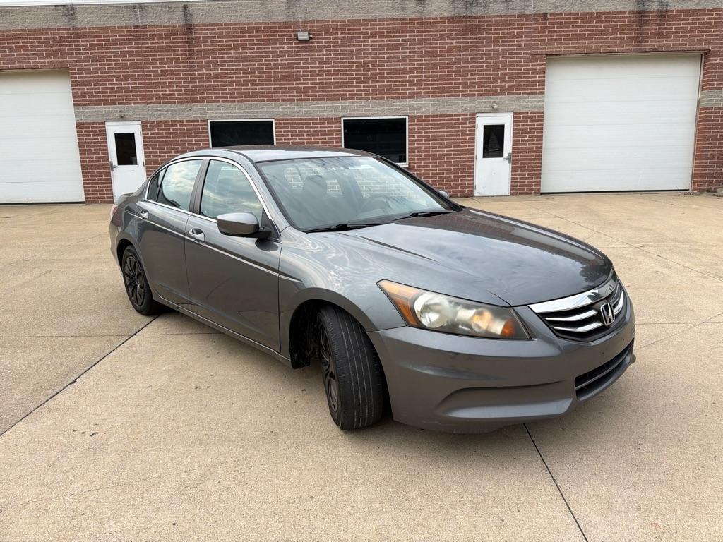 Honda Accord LX sedan AT 2012