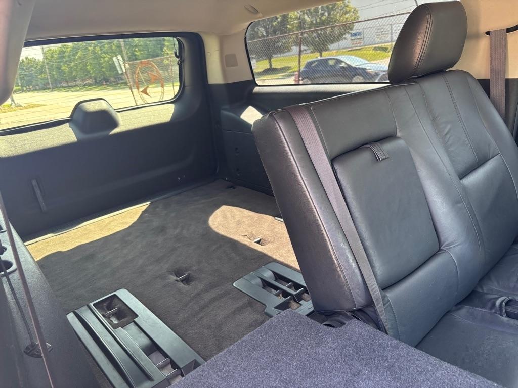Chevrolet Suburban LS 1500 2WD 2013
