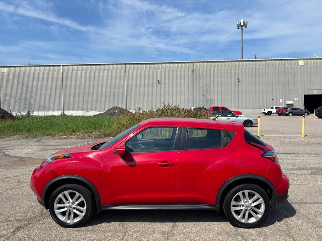 Nissan Juke S AWD 2016