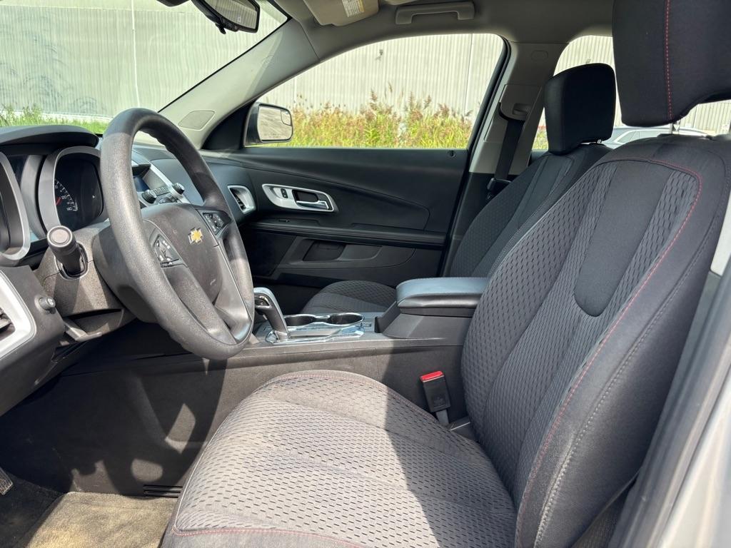 Chevrolet Equinox LS 2WD 2012